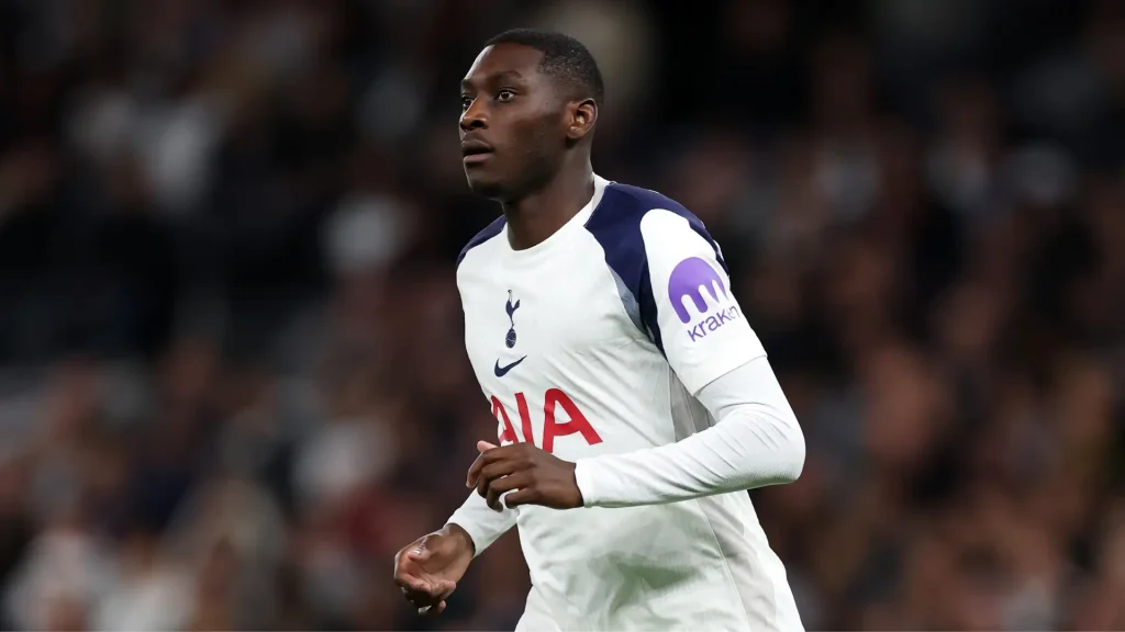 Spurs Incar Kolo Muani
