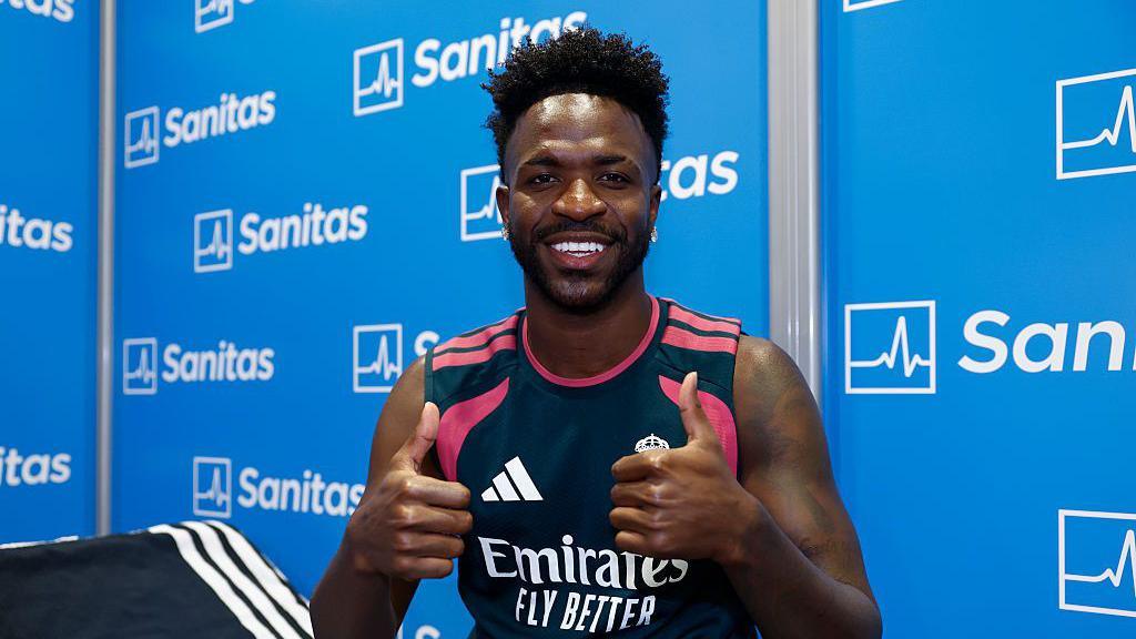 Real Madrid Beri Tawaran Kontrak Baru ke Vinicius Junior