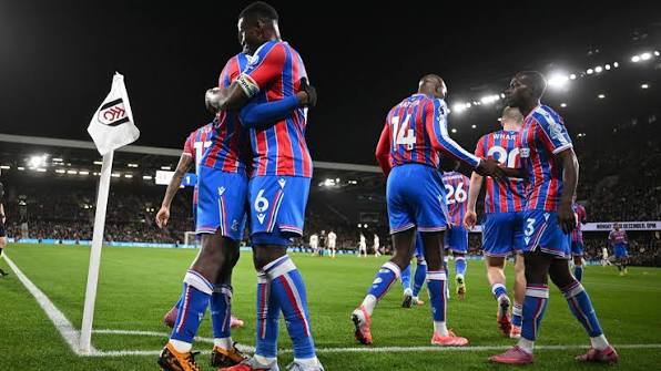 Crystal Palace Resmi Rekrut Ben Chilwell dan Quinten Timber