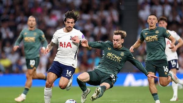 Rating Pemain Spurs vs Everton: Duel 0-0 Tanpa Gol
