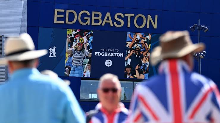 Ashes dan Wimbledon